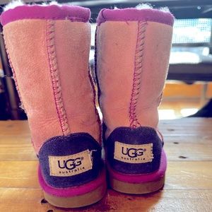 Color block Ugg boots